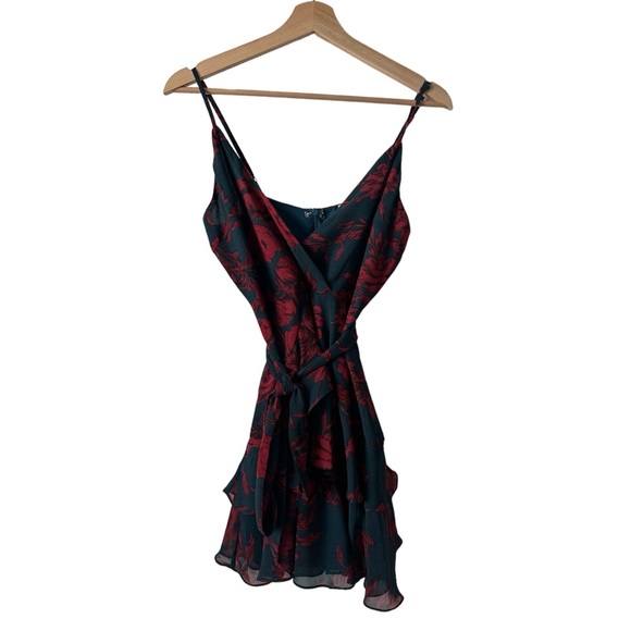 NWOT KERRY LAYERED RUFFLE CAMI STRAP DRESS FOREST GREEN/RED Small / 8 - Picture 9 of 15